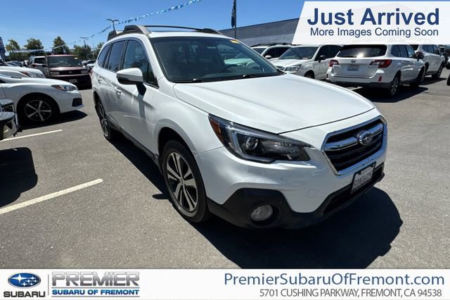 Used 2018 Subaru Outback 3.6R Limited AWD/4WD image 1