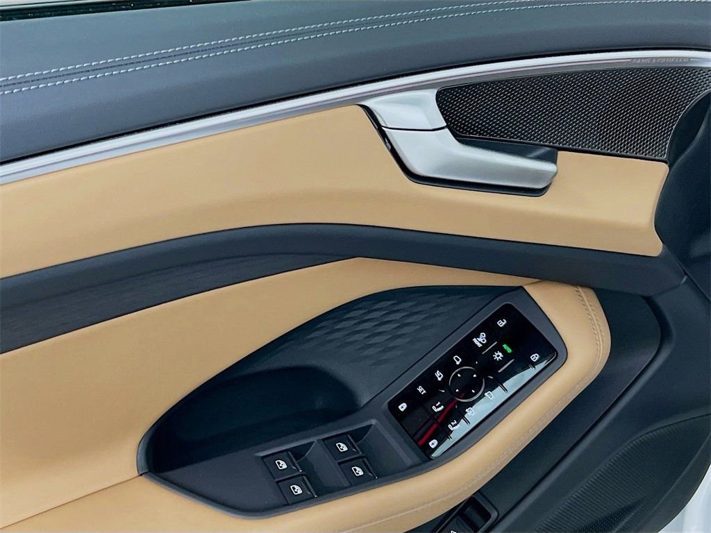 New 2026 Audi A6 Premium Plus AWD/4WD image 17