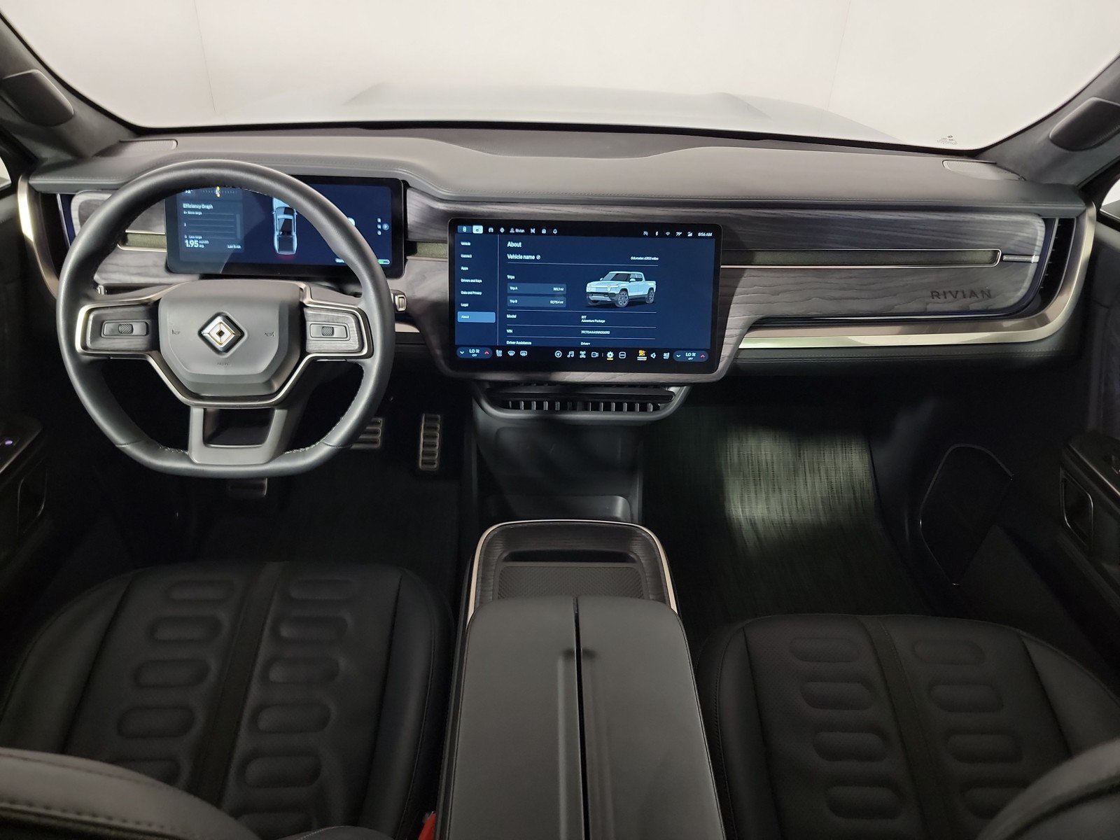Used 2022 Rivian R1T Adventure AWD/4WD image 24