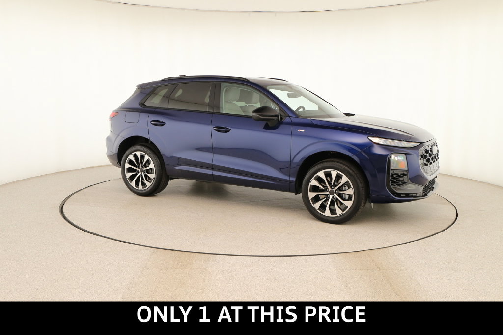 New 2026 Audi Q3 quattro 2.0T AWD/4WD image 9