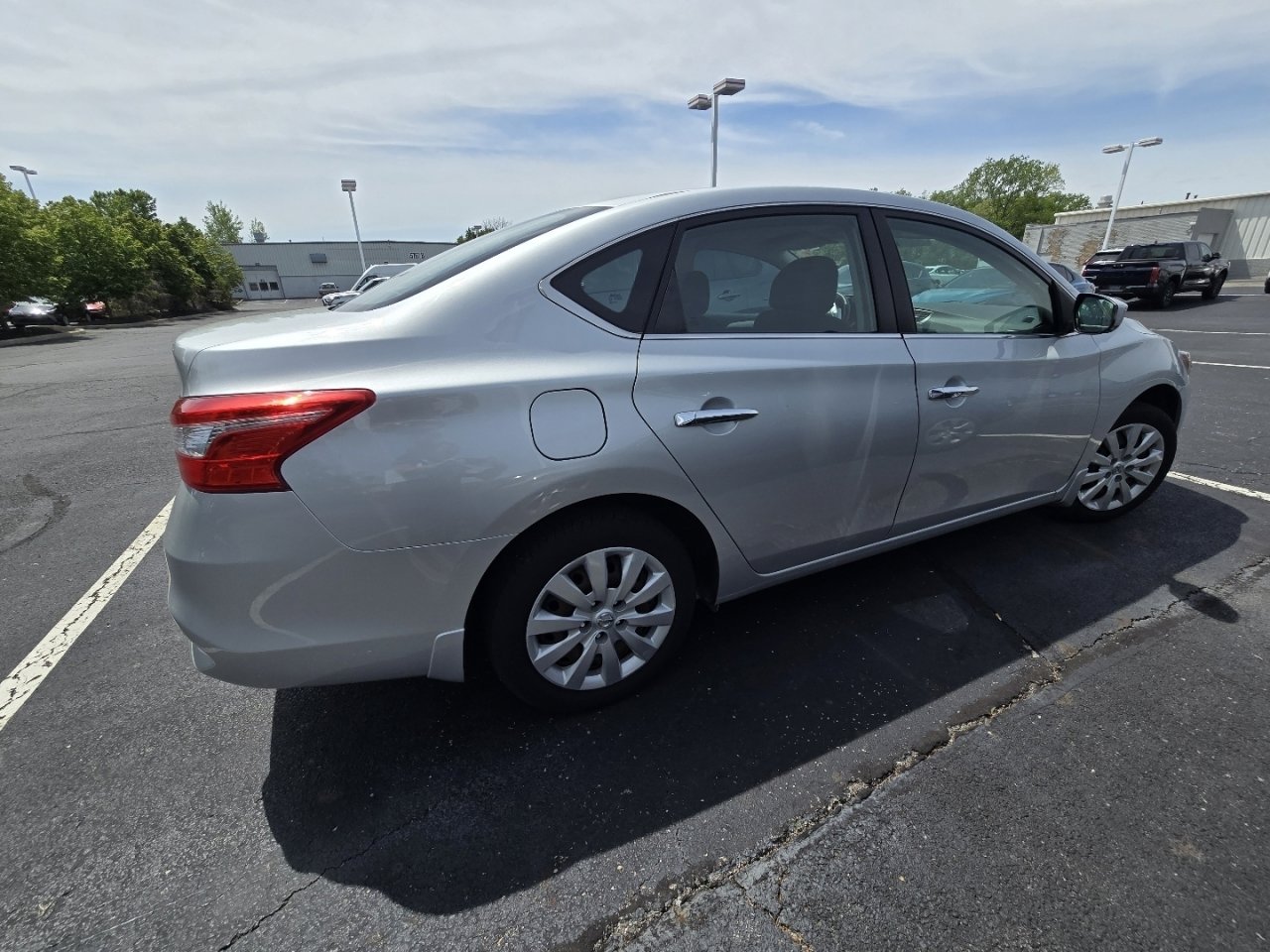 Used 2017 Nissan Sentra S FWD image 8