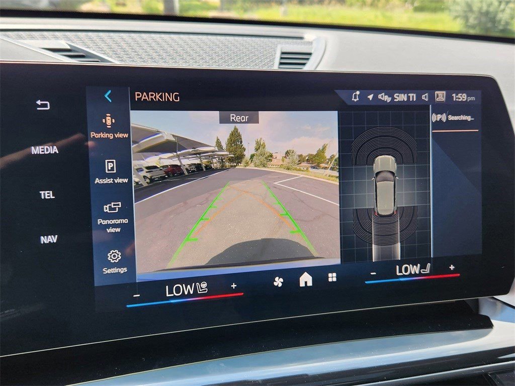 Used 2025 BMW X1 xDrive28i AWD/4WD image 14