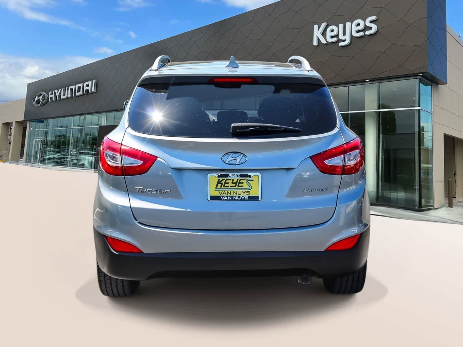 Used 2015 Hyundai Tucson Limited w/ Option Group 03 FWD image 6