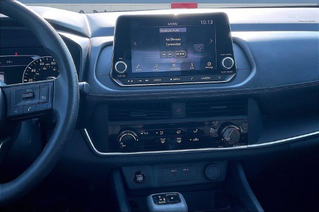 Used 2024 Nissan Rogue S AWD/4WD image 9