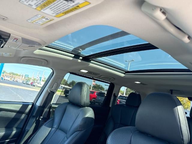 Used 2021 Subaru Ascent Touring AWD/4WD image 19