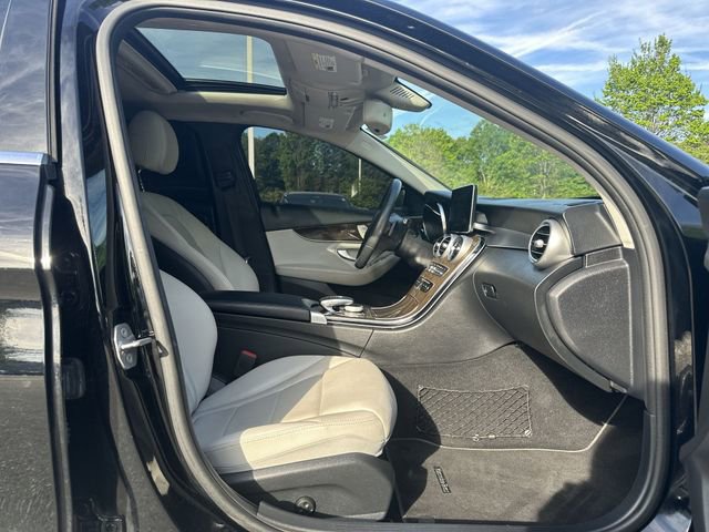 Used 2018 Mercedes-Benz C 300 Sedan w/ Multimedia Package image 29