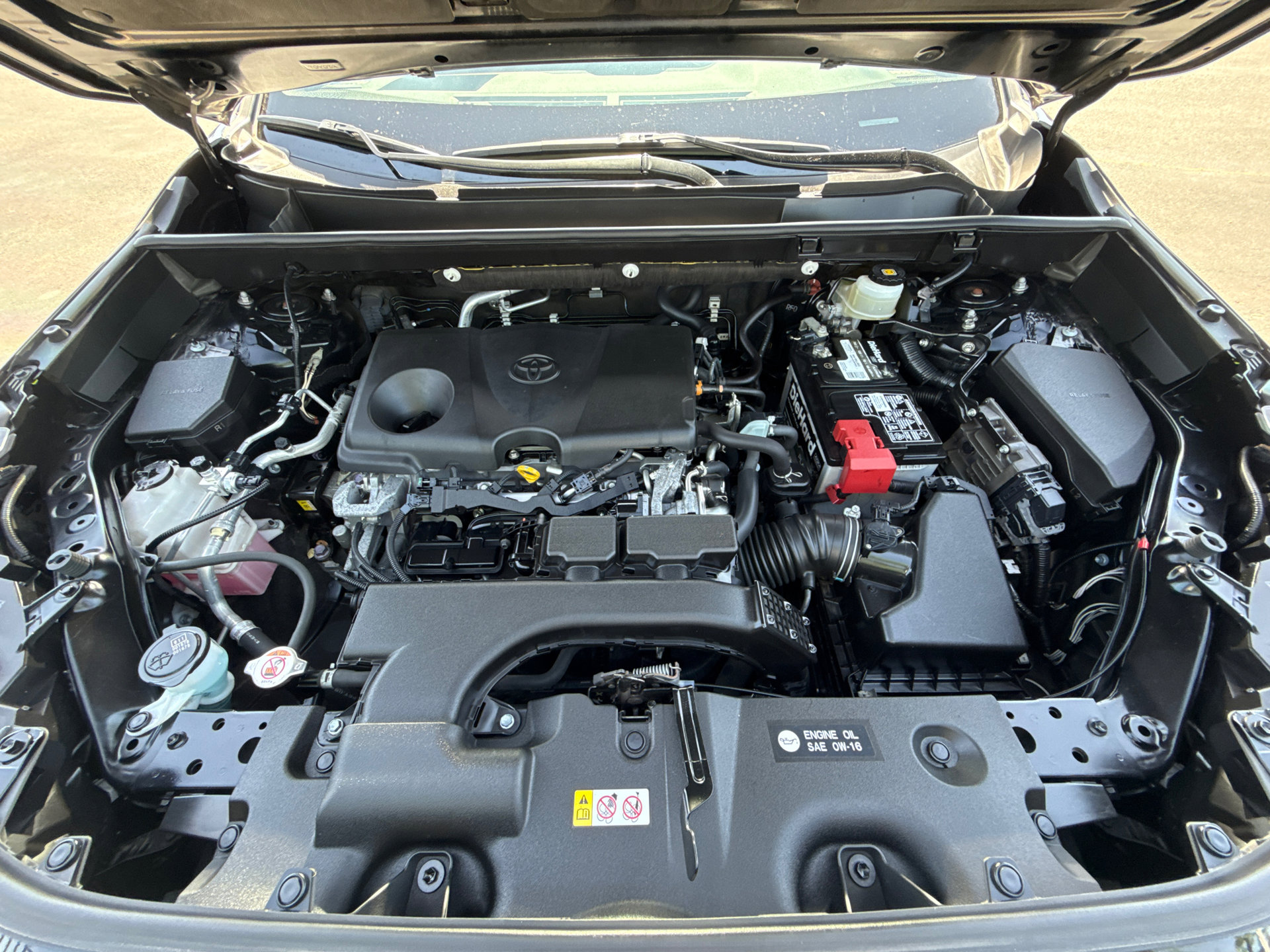 Used 2020 Toyota RAV4 XLE w/ All Weather Liner Package image 7