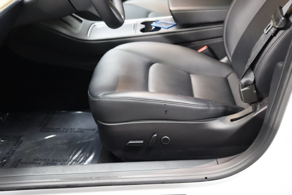 Used 2023 Tesla Model 3 Standard Range RWD image 26