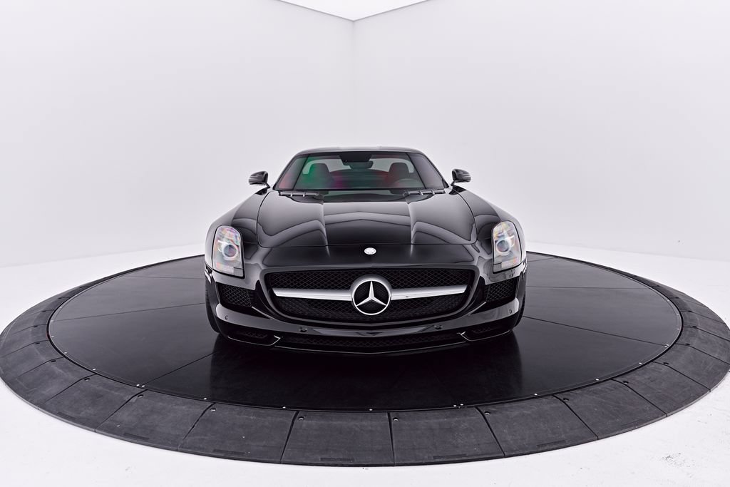 Used 2012 Mercedes-Benz SLS AMG Coupe image 21