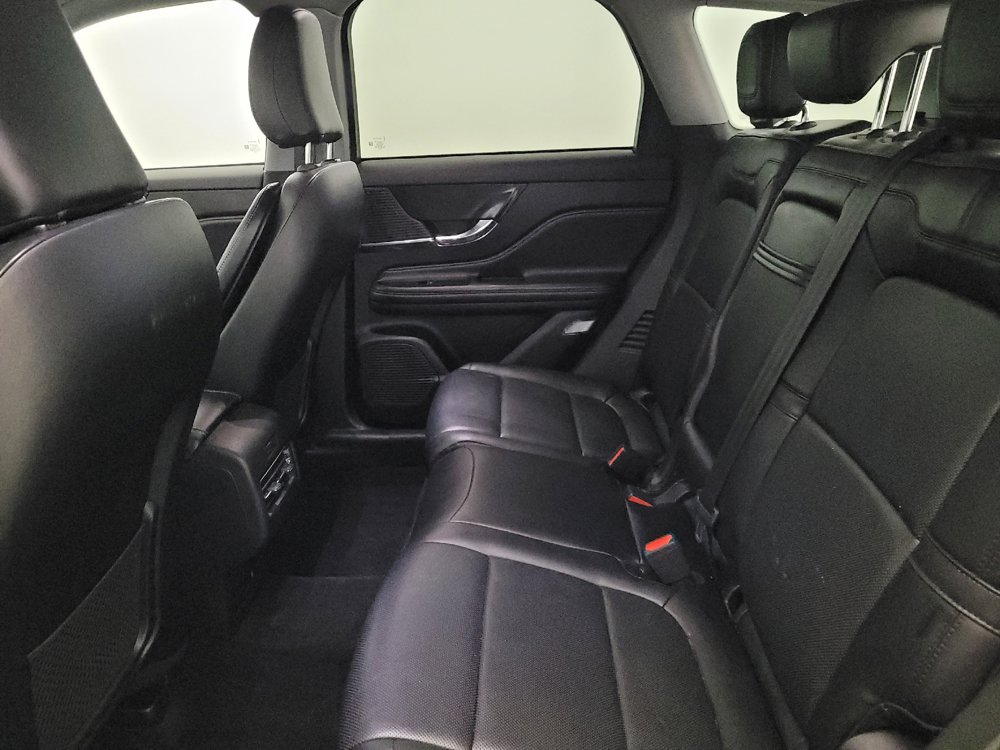 Used 2022 Lincoln Corsair AWD w/ Premium Package image 18