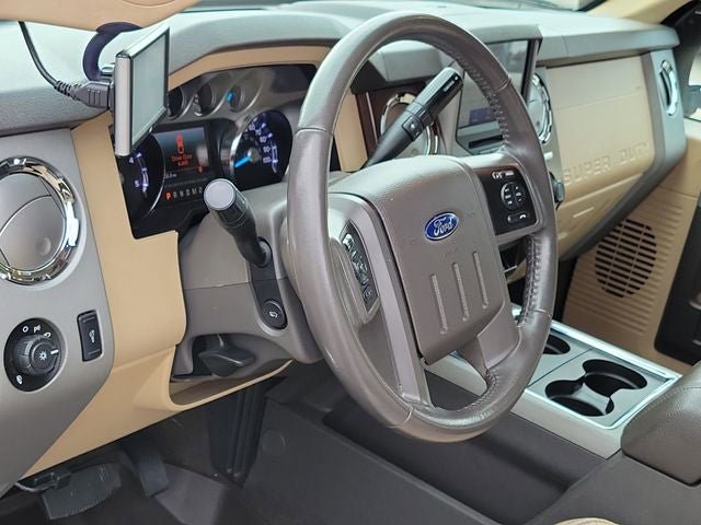 Used 2015 Ford F350 Lariat RWD image 7
