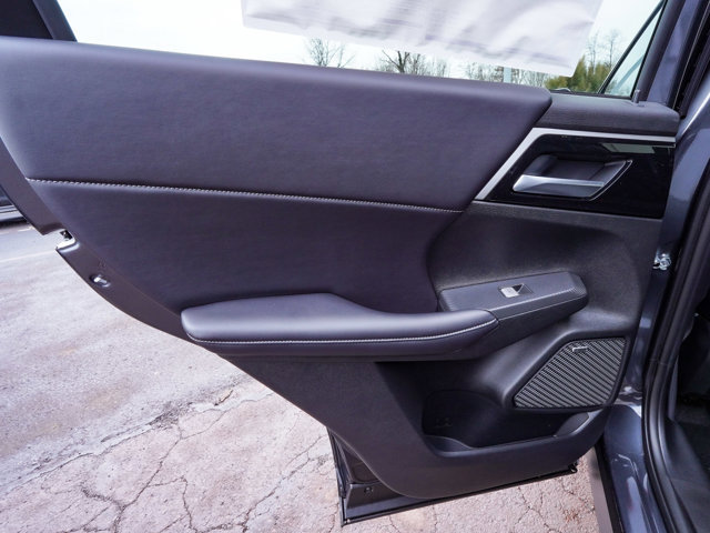 New 2026 Mitsubishi Outlander SE AWD/4WD image 13