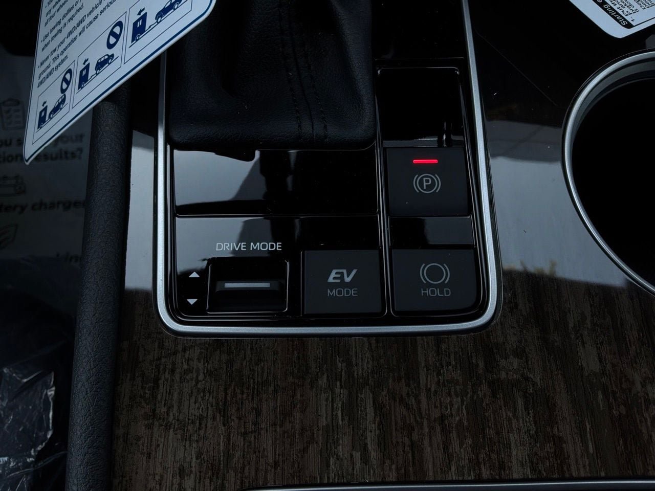 New 2026 Toyota Sienna Limited AWD/4WD image 26