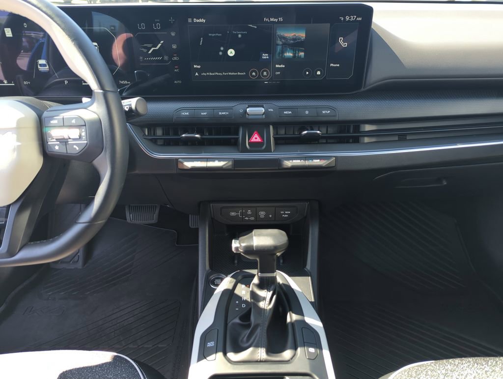 Used 2025 Kia K4 GT-Line w/ GT-Line Sunroof Package FWD image 25