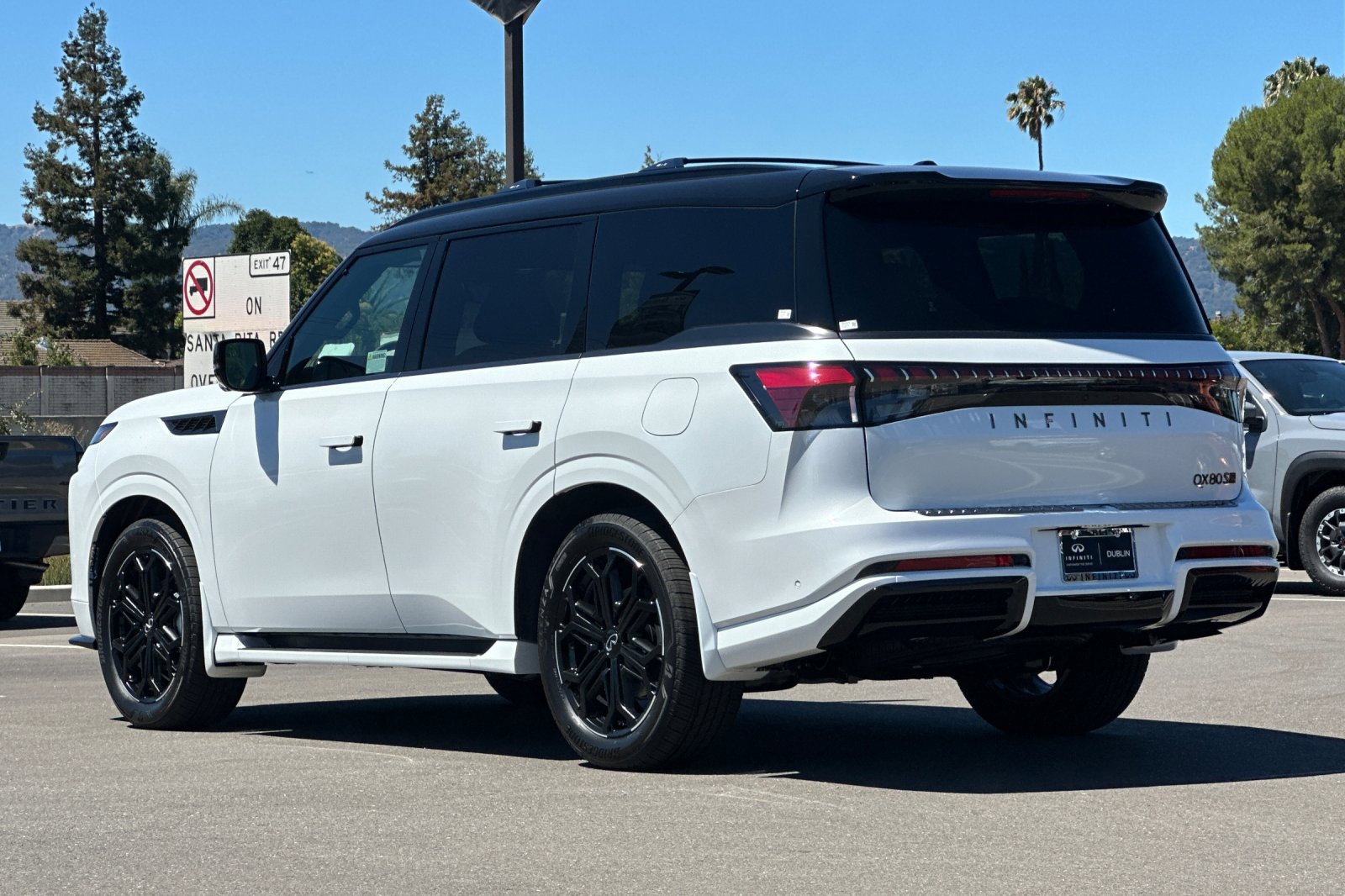 New 2027 INFINITI QX80 Sensory w/ Sport Exterior Package AWD/4WD image 6