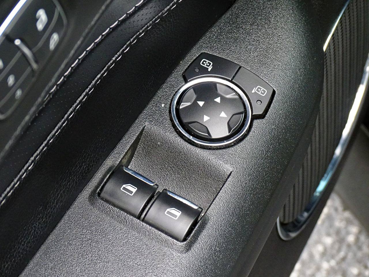 Used 2021 Ford Mustang GT Premium w/ Equipment Group 401A RWD image 30
