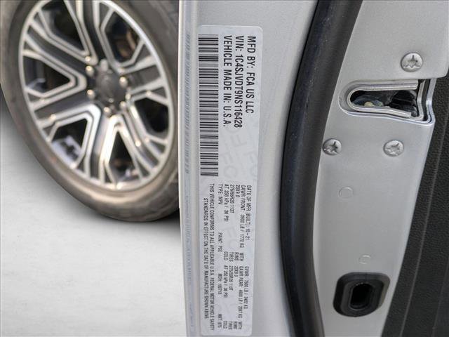 Used 2022 Jeep Wagoneer Series III w/ Flexible Seating Group image 26