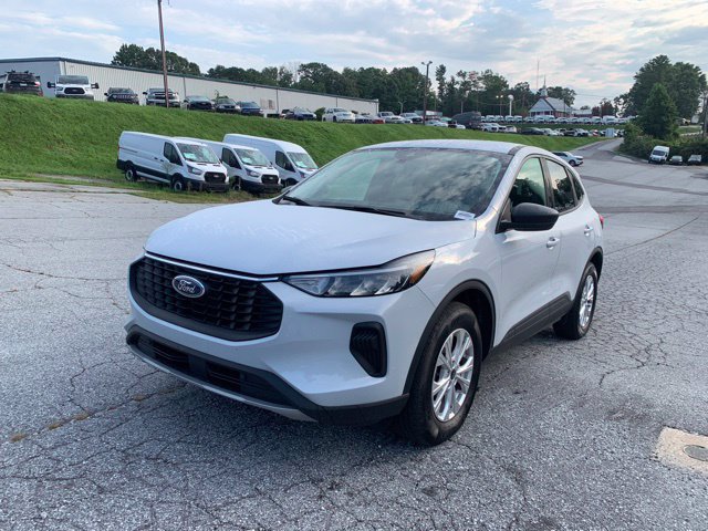 Certified 2025 Ford Escape Active AWD/4WD image 4