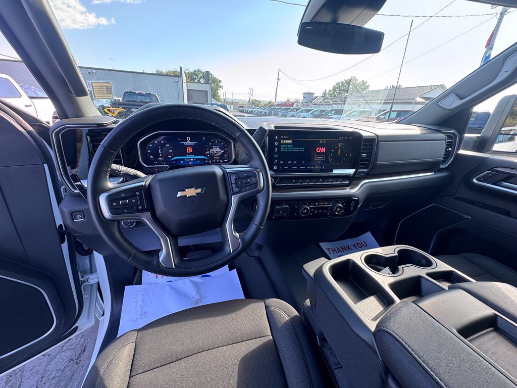 Used 2026 Chevrolet Silverado 2500 LT AWD/4WD image 21