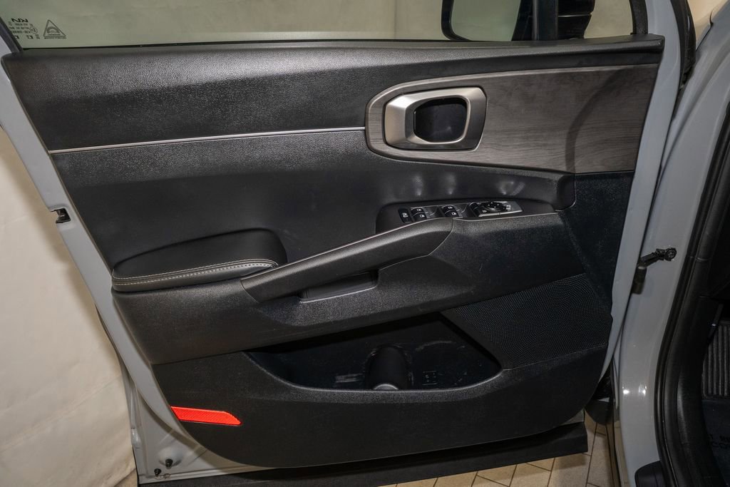 Certified 2024 Kia Sorento X-Line EX image 13