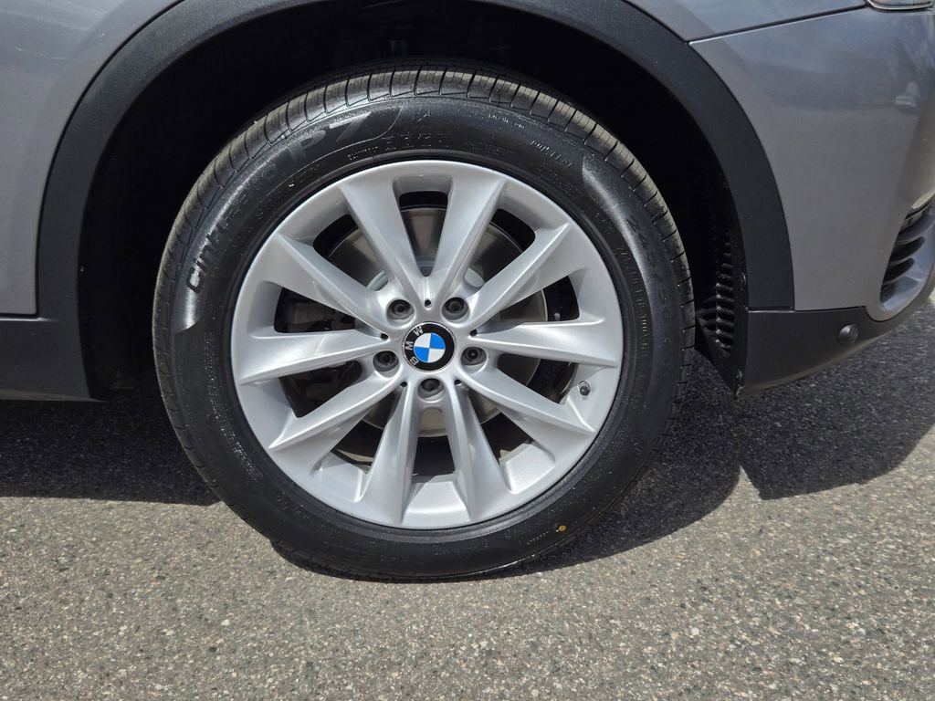 Used 2016 BMW X3 xDrive28i image 11