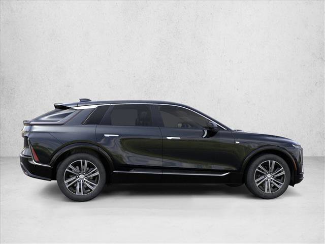 New 2026 Cadillac Lyriq Luxury image 6
