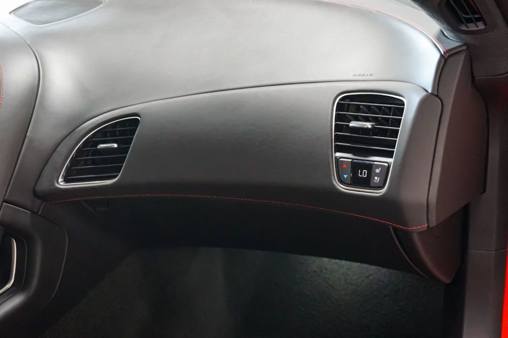Used 2019 Chevrolet Corvette Z06 RWD image 87
