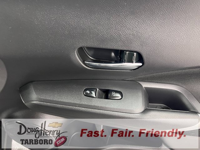 Used 2024 Nissan Kicks SV image 38