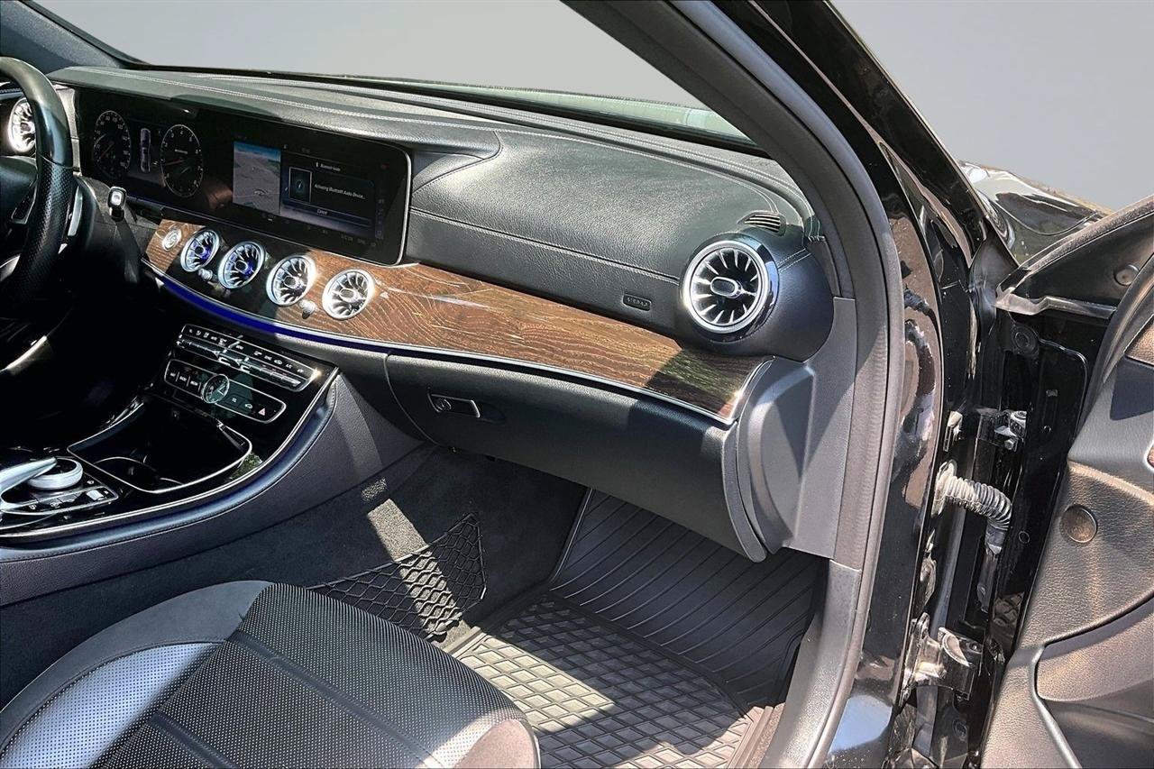 Used 2018 Mercedes-Benz E 43 AMG 4MATIC Sedan image 26