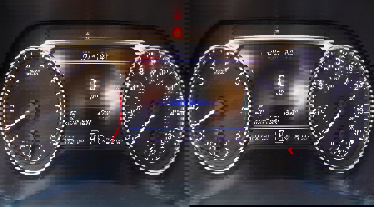 Used 2025 Nissan Sentra SV image 42