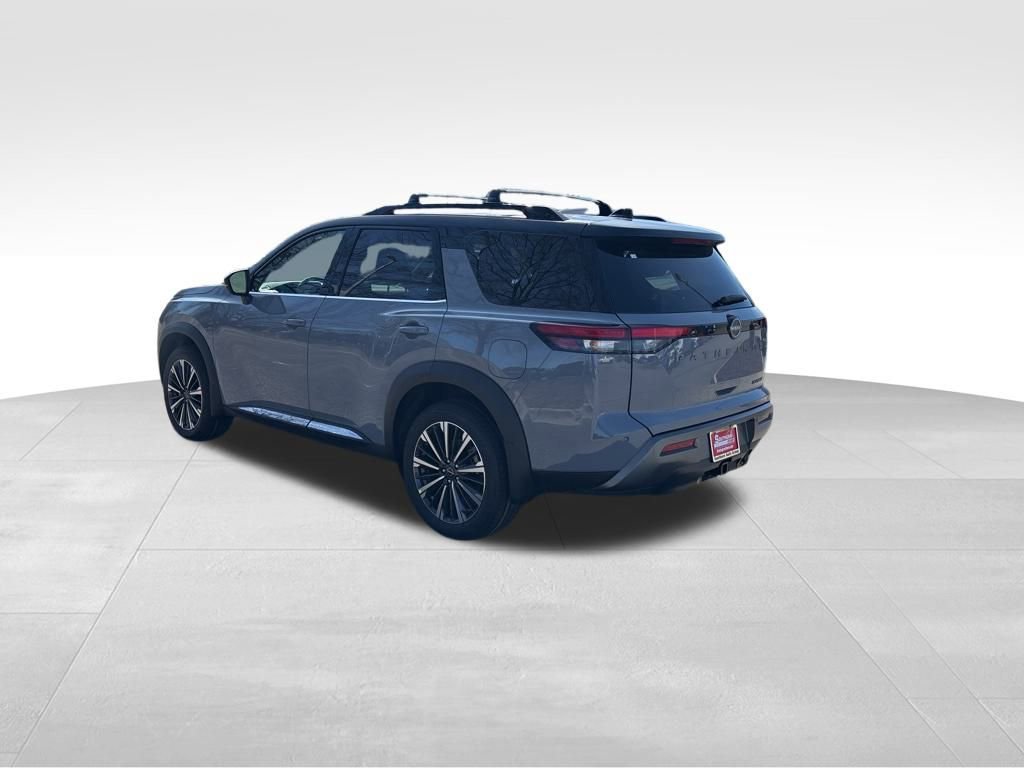 New 2026 Nissan Pathfinder Platinum w/ Cargo Package image 2