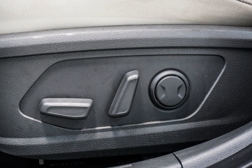 Used 2025 Hyundai Sonata SEL FWD image 7
