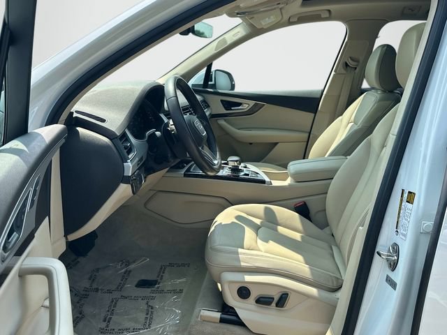 Used 2019 Audi Q7 2.0T Premium Plus w/ Premium Plus Package AWD/4WD image 16