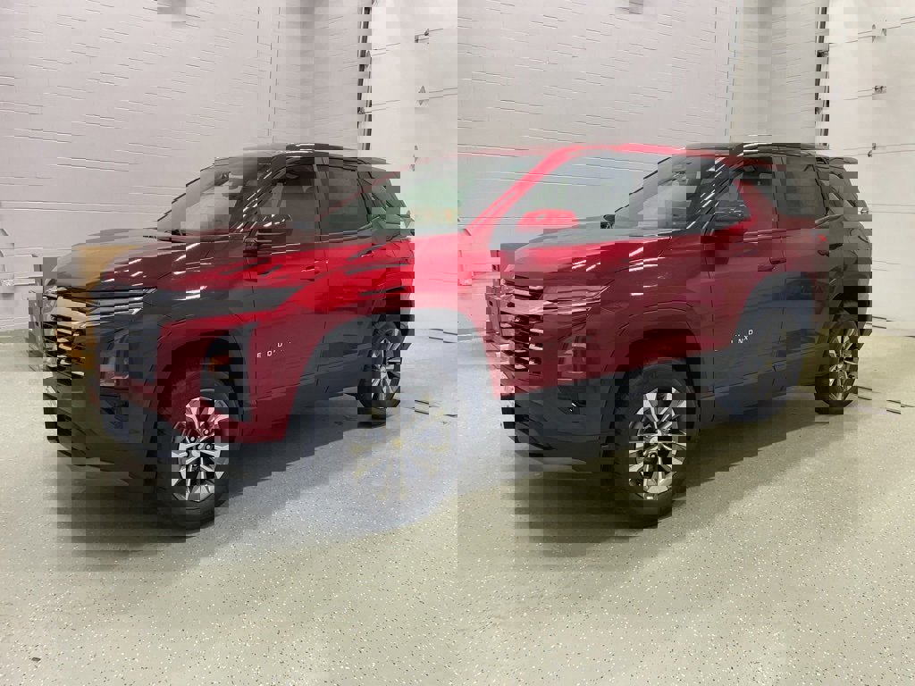 New 2026 Chevrolet Equinox LT w/ Safety and Technology Package image 6