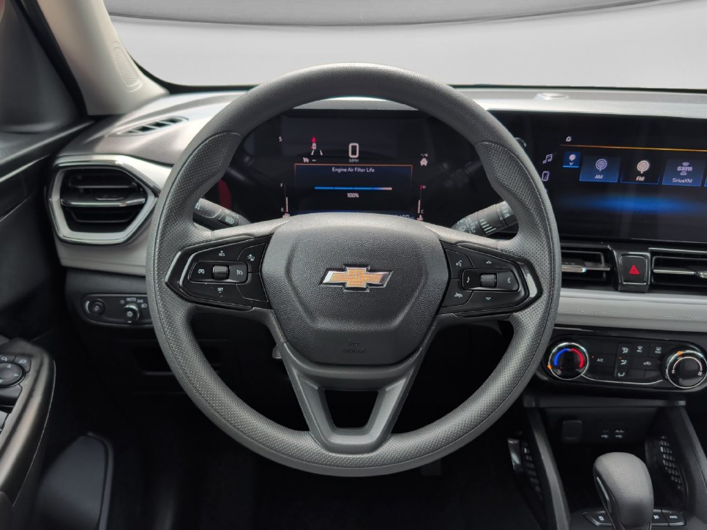 Used 2026 Chevrolet TrailBlazer LT AWD/4WD image 11