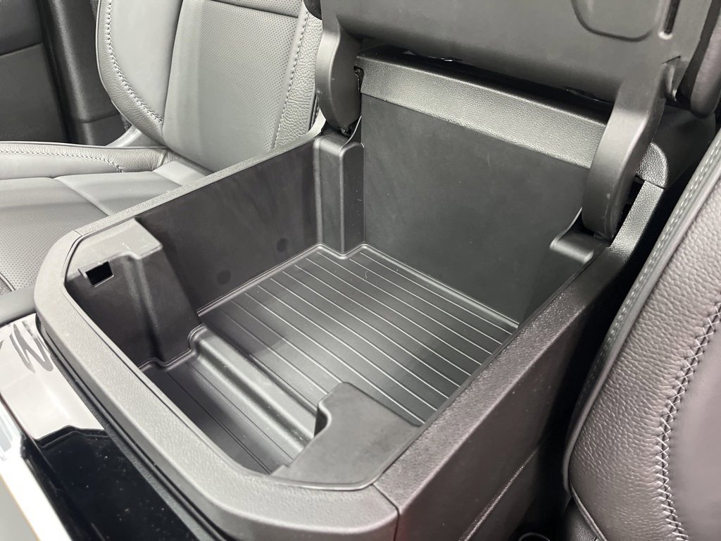 New 2026 GMC Yukon Denali w/ Sun & Power Step Package image 20