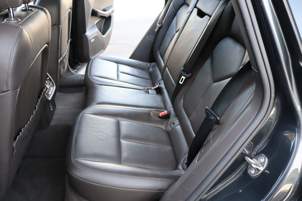 Used 2017 Porsche Macan image 22