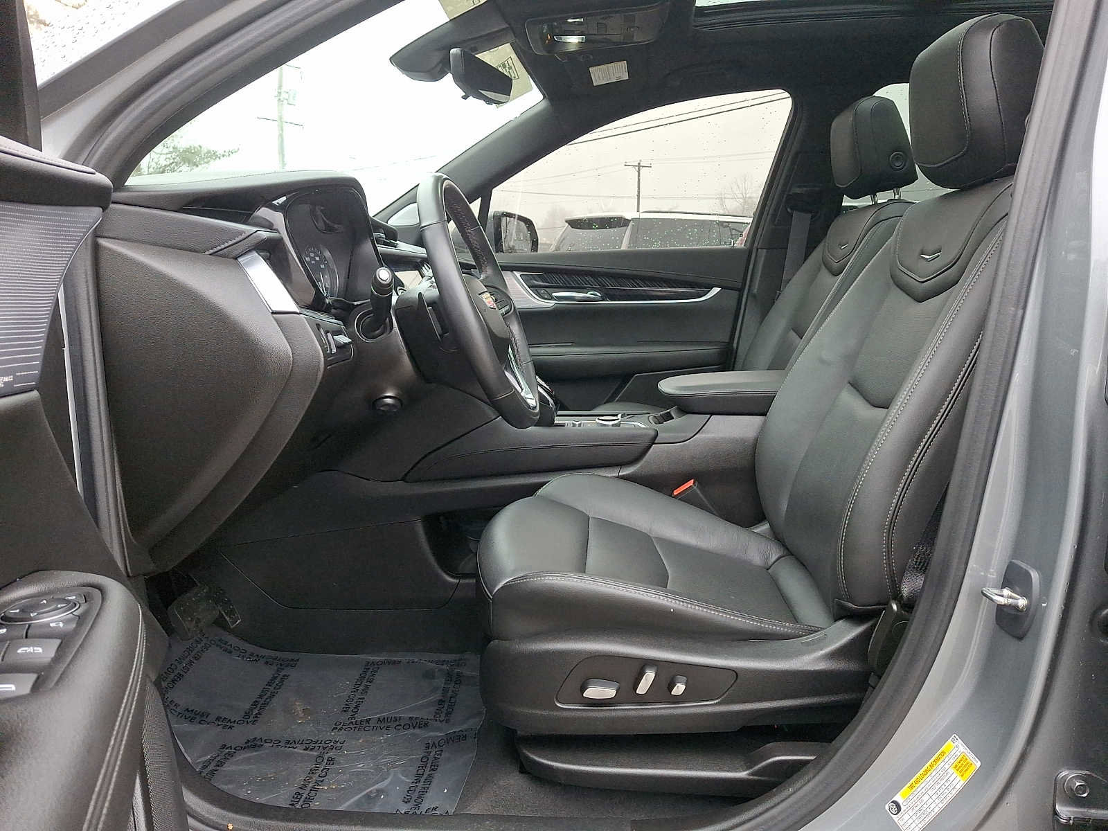 Certified 2024 Cadillac XT6 Premium Luxury w/ Technology Package image 17