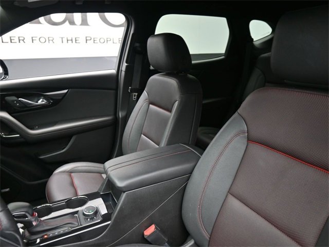 Used 2025 Chevrolet Blazer RS image 16