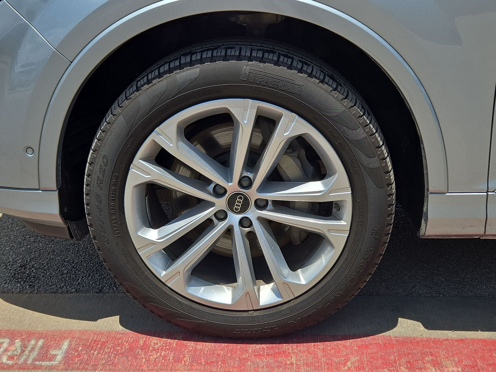Certified 2025 Audi Q7 3.0T Premium Plus AWD/4WD image 11