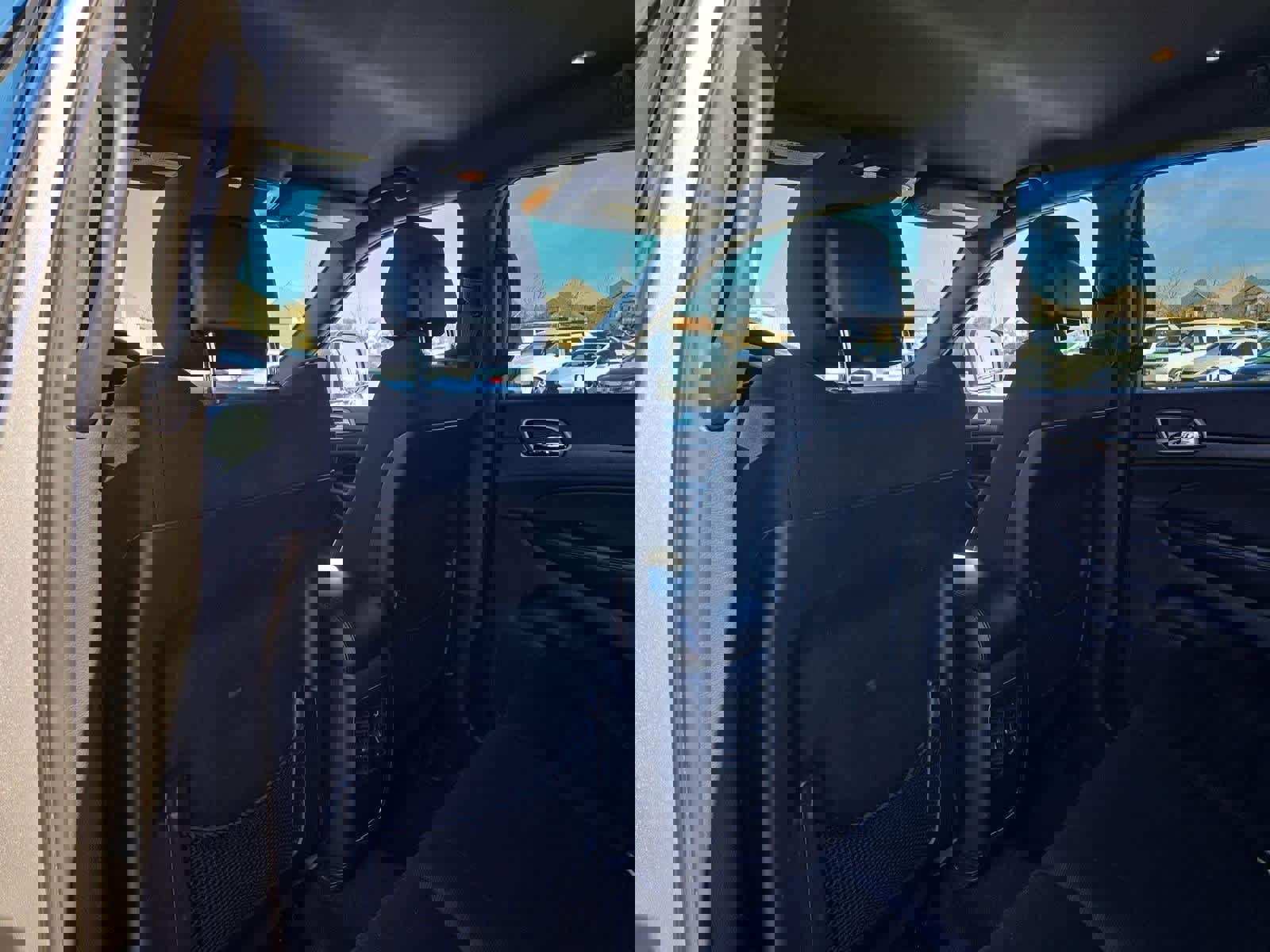 Used 2016 Jeep Grand Cherokee Laredo w/ Quick Order Package 23E image 18