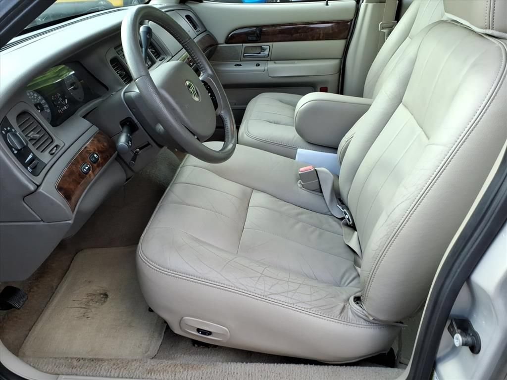 Used 2007 Mercury Grand Marquis LS RWD image 13