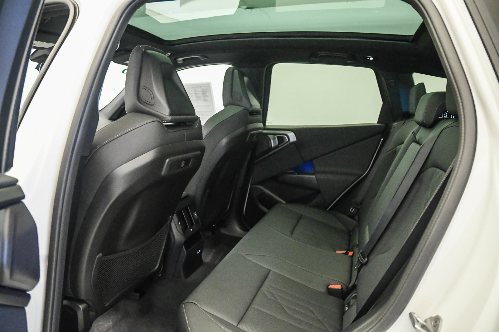 Used 2026 BMW X3 xDrive30i w/ M Sport Package AWD/4WD image 21