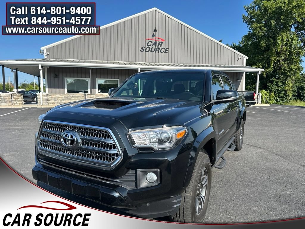 Used 2017 Toyota Tacoma TRD Sport w/ Tow Package (A/T) AWD/4WD video 1