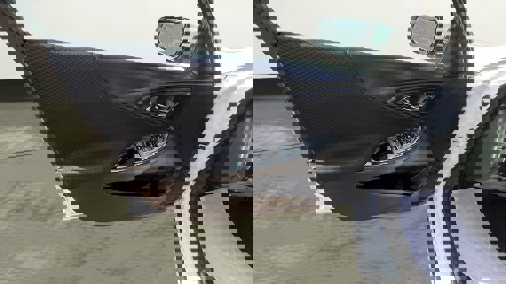 Used 2024 Chevrolet Malibu LT image 17