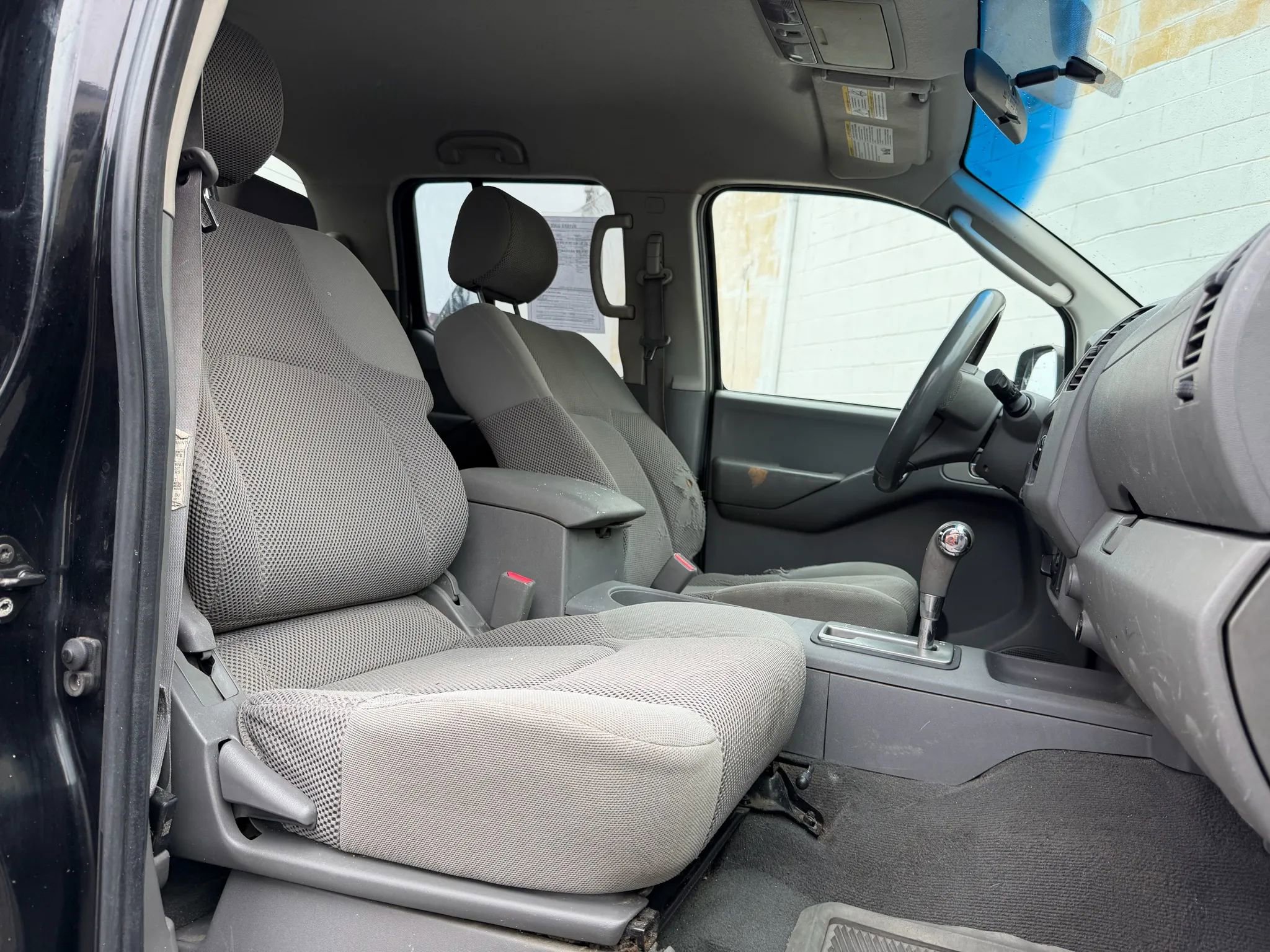 Used 2008 Nissan Frontier SE w/ SE Value Truck Pkg image 14