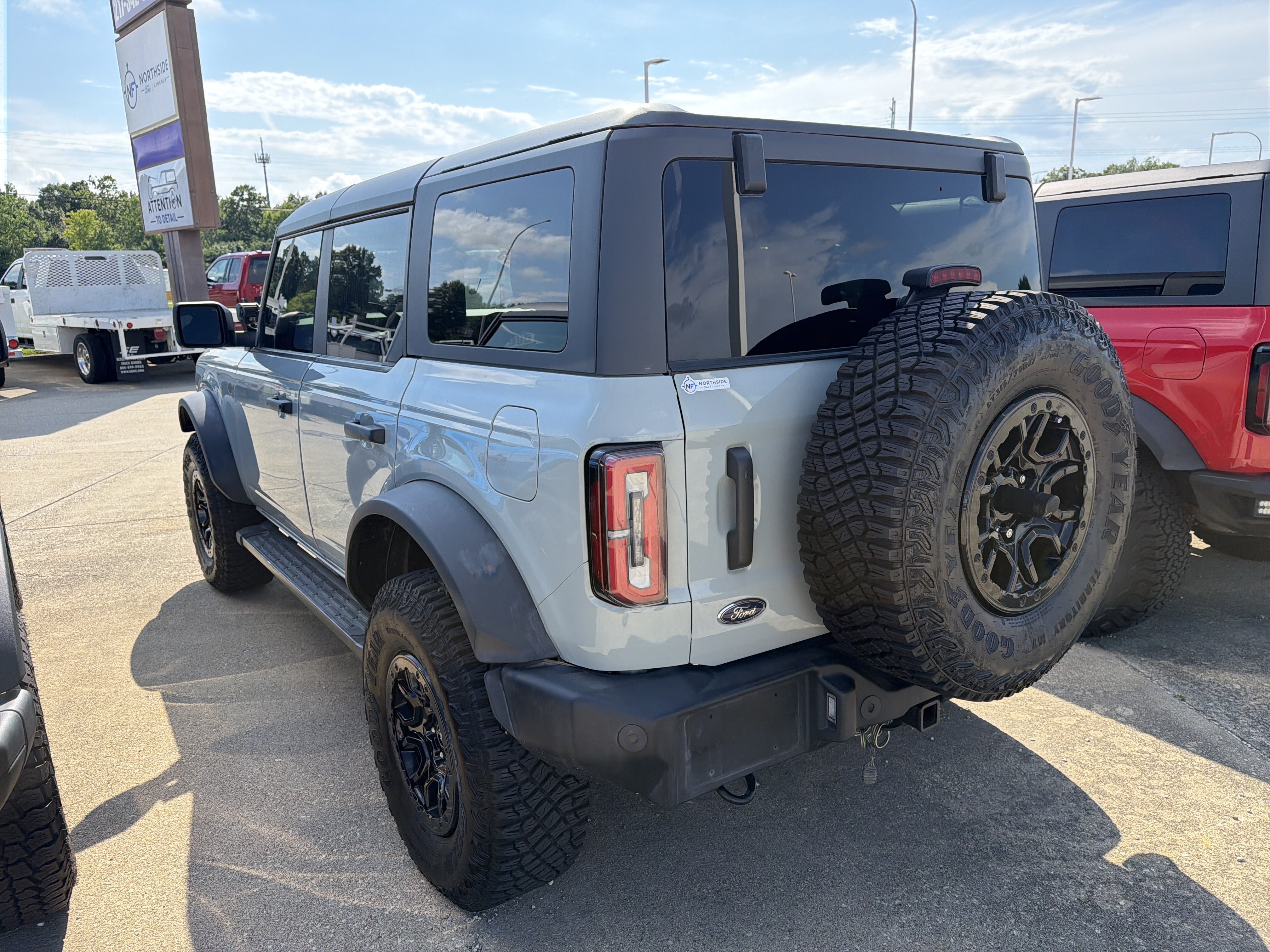 Used 2022 Ford Bronco Wildtrak AWD/4WD image 18
