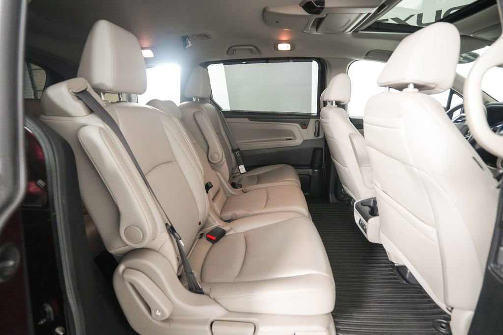 Used 2019 Honda Odyssey Touring image 17