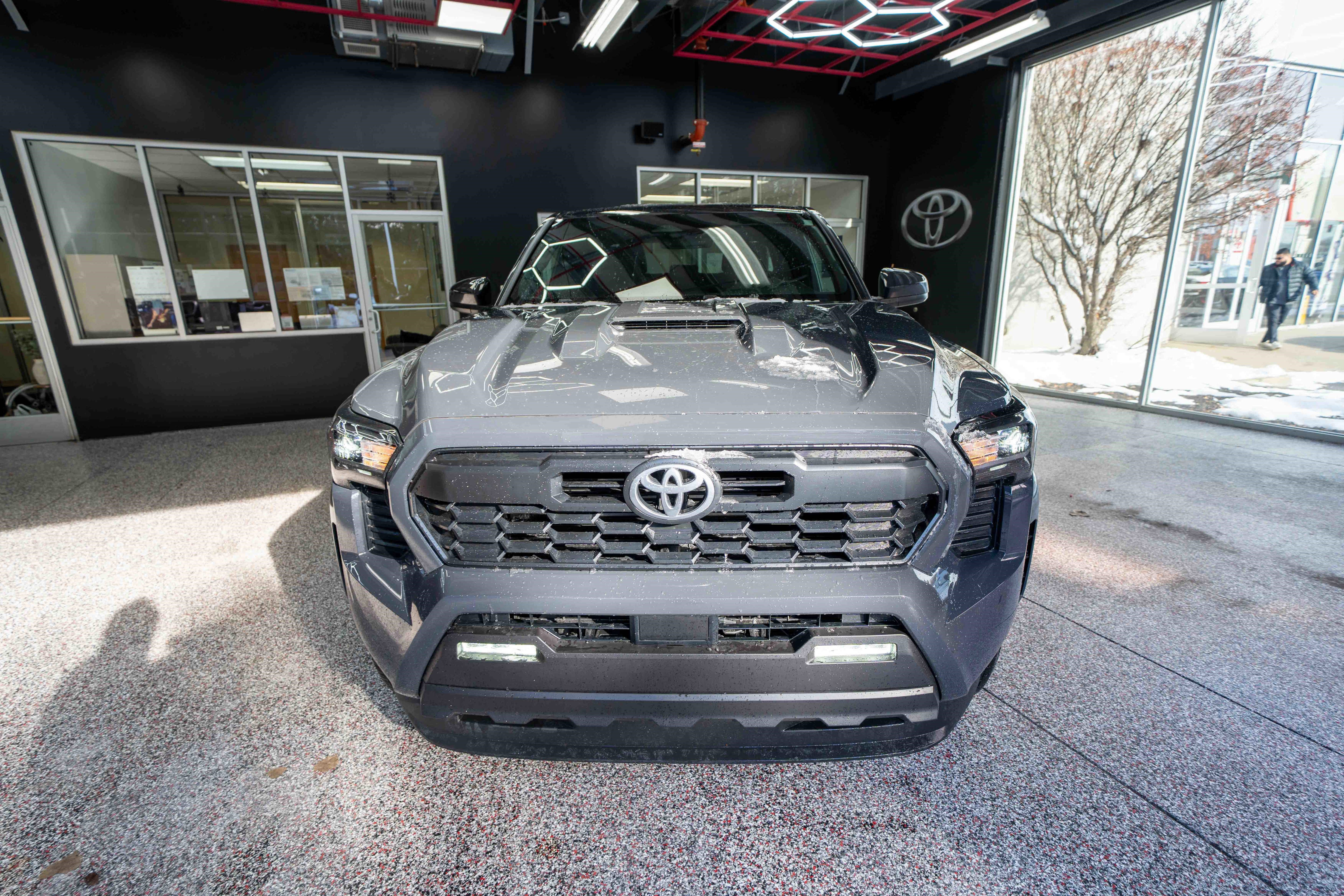 Used 2024 Toyota Tacoma TRD Sport image 6