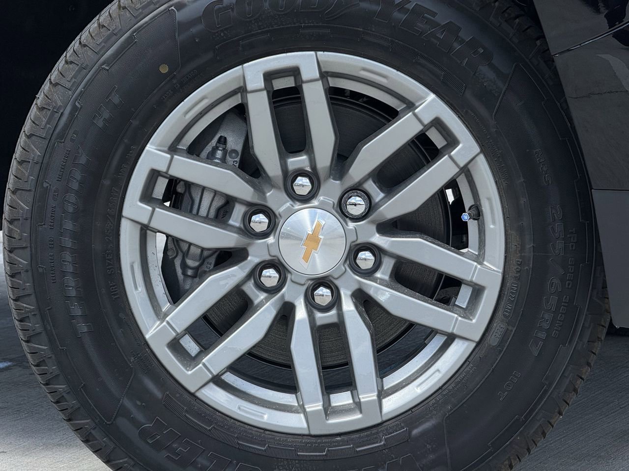 New 2026 Chevrolet Colorado LT image 9